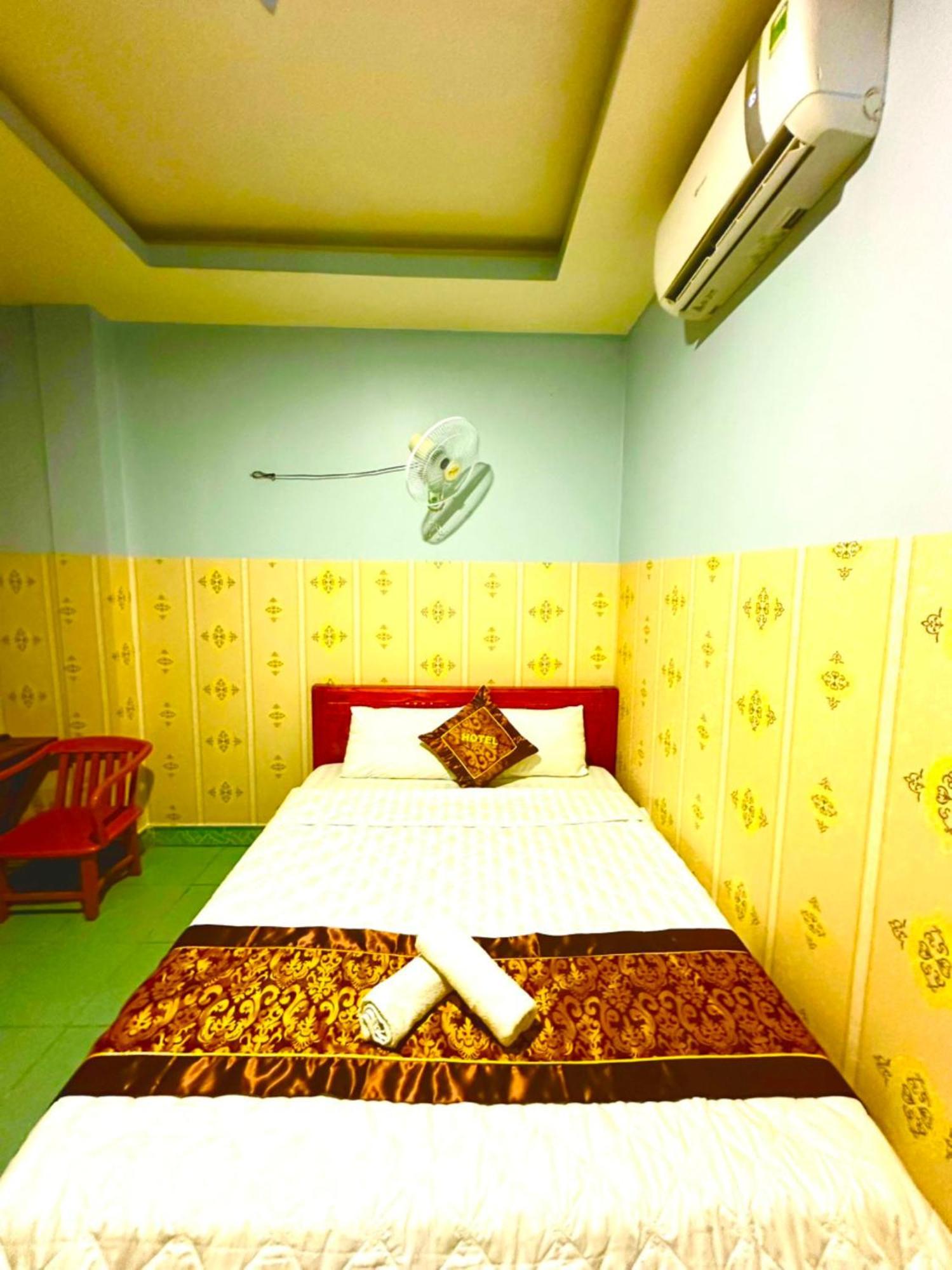 Nhu Quynh Hotel Hcm 호치민 외부 사진